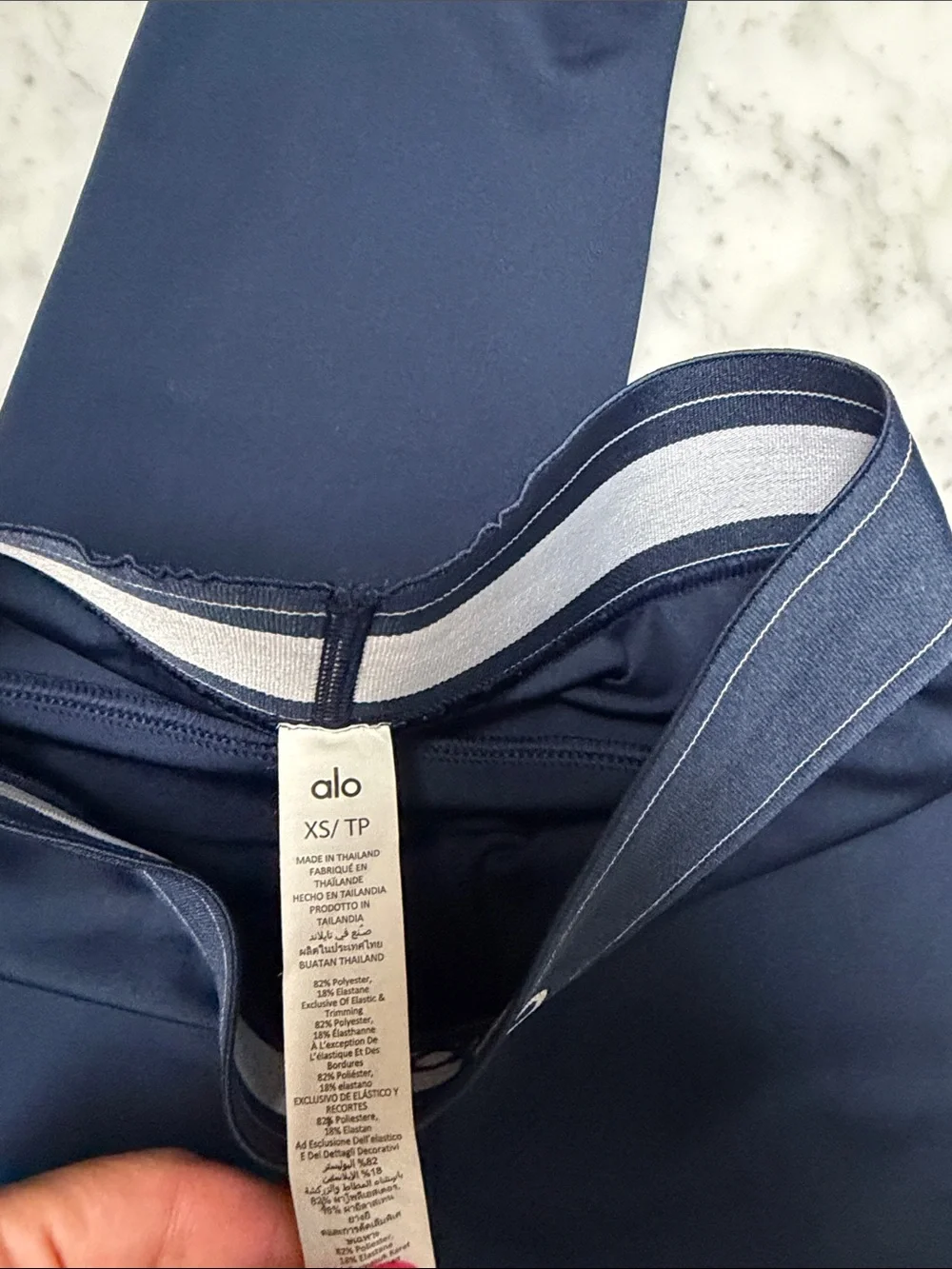 ALO Yoga Navy leggings